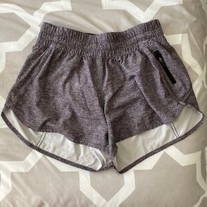 Lululemon Hotty Hot Short in Heather Grey